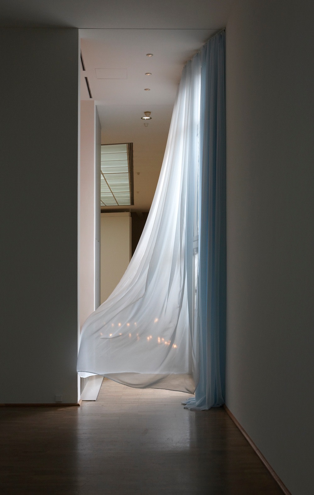 Felix Gonzalez-Torres 费利克斯·冈萨雷斯-托雷斯将亮相本次 ART021 SHANGHAI